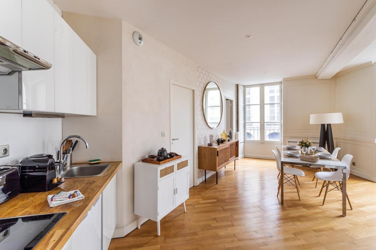 La Tourelle & L'Honore - 2 Appartements Dans Le Centre Historique De Rennes Eksteriør billede