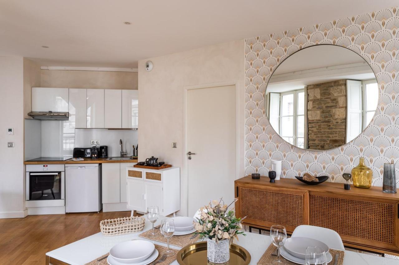 La Tourelle & L'Honore - 2 Appartements Dans Le Centre Historique De Rennes Eksteriør billede