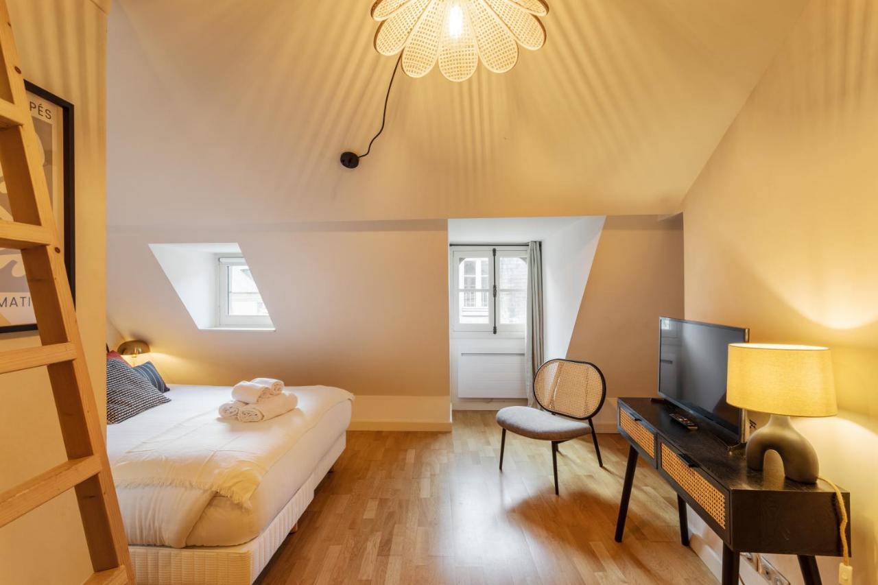 La Tourelle & L'Honore - 2 Appartements Dans Le Centre Historique De Rennes Eksteriør billede