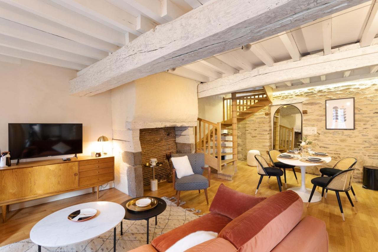 La Tourelle & L'Honore - 2 Appartements Dans Le Centre Historique De Rennes Eksteriør billede
